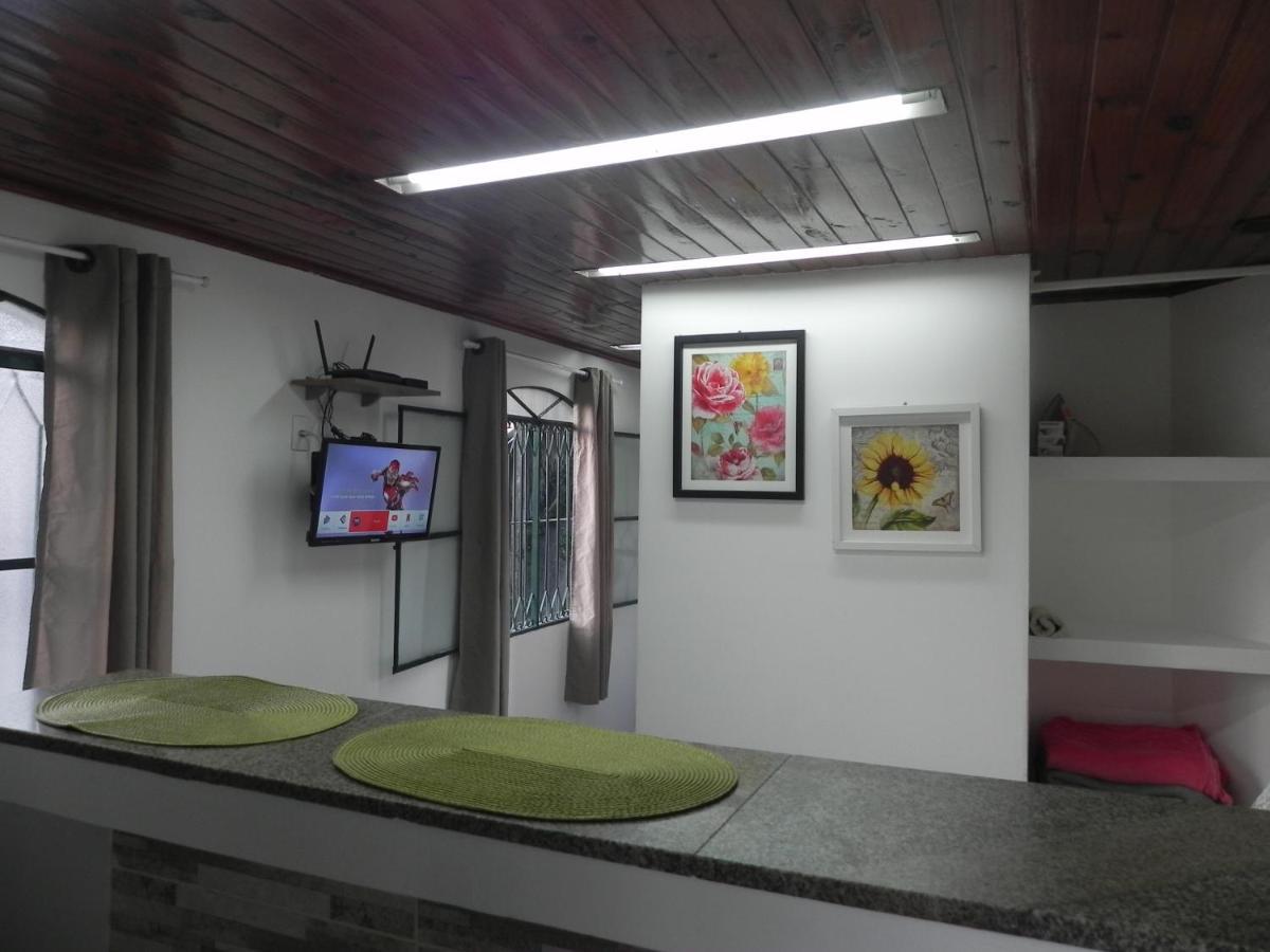 Aconchego Weber Com Garagem Villa Petrópolis Esterno foto